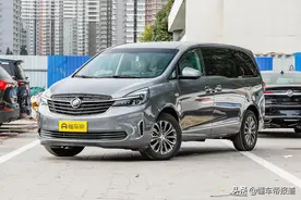 新车｜售25.89万起，别克GL8新内饰配色车型上市图片