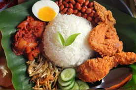 蔡澜世界名菜谱：椰浆饭Nasi Lemak图片