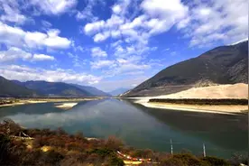 世界上最深最大的峡谷，最深处达6009米，隐藏众多神秘无人区图片