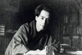日本文学圈有多乱？芥川龙之介自杀后，仿佛按下文豪们的死亡开关图片