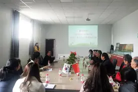 校领导带领理工学院、土木工程学院师生赴新工科专业实习基地考察图片