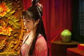 古代有钱人三妻四妾，为什么还要养丫鬟？原来有件事妻妾办不到图片