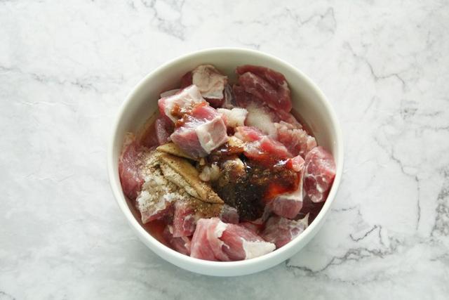 瀹冨惈鏈?0绉嶆皑鍩洪吀锛屽璐甸兘瑕佺粰瀛╁瓙甯稿悆锛屽瀛愪釜澶撮珮浜庡悓榫勪汉