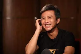 2003年，邓超同母异父的大姐被诊断为癌症，他掏光了220万图片