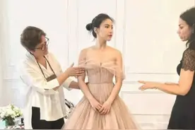 晒1500万余额看底层工人的震惊脸，这就是名媛的优越感？图片
