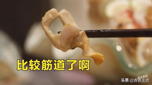 鹅蛋能和花胶一起吃了 2026年鹅蛋能和花胶一起吃了会中毒吗