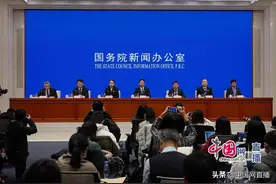 接种新冠疫苗出现不良反应怎么办？如何监测？国家卫健委回应图片