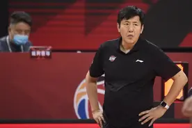 CBA“救火主帅”丁伟离开广州队，将在新赛季寻求新发展图片