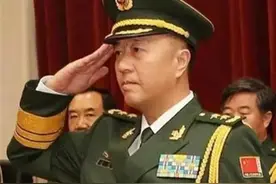 现任武警“副司令”秦天：武警中将警衔，享受何等待遇？图片