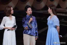 平安、周冰倩、王莉、金玉婷唱响感恩的歌图片