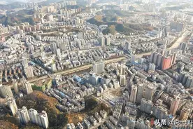 十堰老城VS发展新区，眼前的繁华与未来，到底应该怎么选？图片