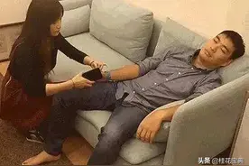 想知道他（她）都在和谁暧昧聊天吗？只需输入这几个词图片