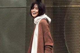 40岁的女人少烫满头卷，老气又掉档次，这3种发型减龄又洋气图片