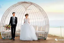 与郎君一个旅，这对连主官国庆披婚纱咯图片