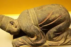 古代的跪拜礼仪：从致敬之意到尊卑色彩，古人的礼仪有多繁琐？图片