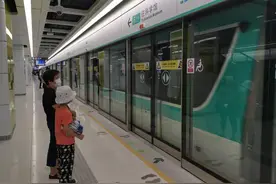 通车啦！深圳地铁6号和10号线开门迎客，四期调整工程首批4条线路同步开工图片