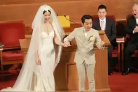 费尽心思追到了“国际华裔小姐”,身高163的王祖蓝是怎么做到的？图片