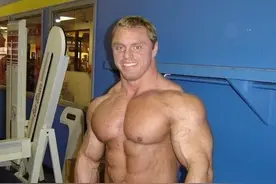 49岁健身网红梅叔突然离世，曾带出三位冠军，职业健美的代价太大图片