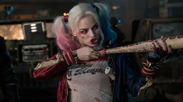 主角化装成鬼国外电影