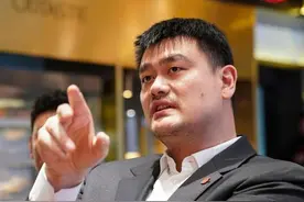 CBA复燃指日可待，青岛国信体育馆已开始布置，蛇形分组实力分析图片