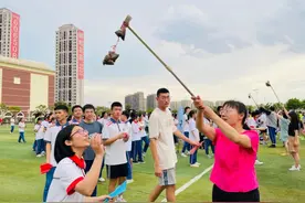 为梦起跳，愿一举高“粽”！厦门各校心意满满为考生加油图片