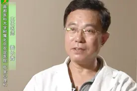 男性老是爱穿女性衣服是心理有问题吗？是否需要治疗？