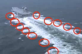 印度国产航母尾流是锯齿形的？一步三点头，试航出现重大设计问题图片