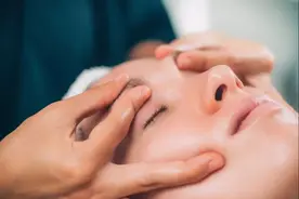 原来面部也要做瑜伽？每天get一个新技能图片