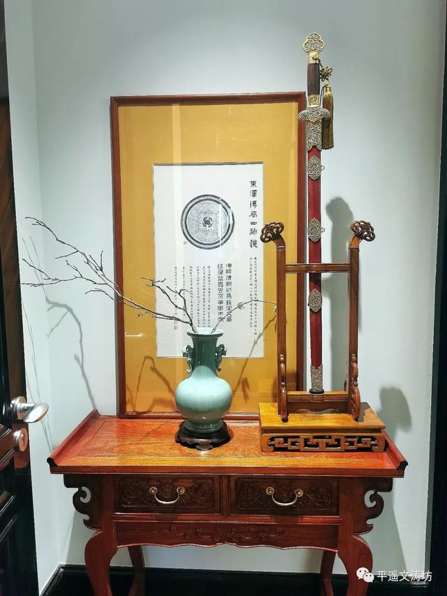 镇宅宝剑应该挂在家哪些地方（宝剑要如何摆放呢正确摆放大全看这里）