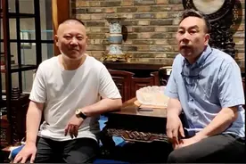 杨议拍视频说特别想去一趟德云社 能理解成他官宣加盟德云社吗？图片