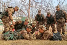 揭秘！在新兵眼中，他们的班长是这样……图片