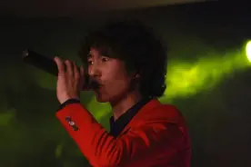庞麦郎因《我的滑板鞋》出名，最应该感谢的人是华晨宇吗？图片