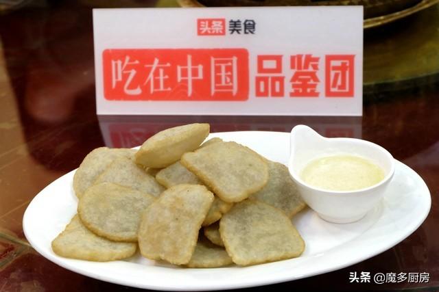 来北京吃卤煮，小肠陈必须去，卤煮火锅味道赞，还有地道京味菜