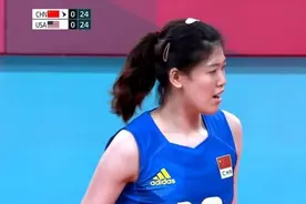 郎平采访全程黑脸！甩锅+怒批两点，李盈莹获赞，提朱婷下死命令图片