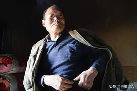 河南5旬农民坚守大山，养4头牛种10亩地要完成2个任务，过得咋样图片