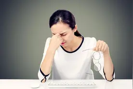 婚姻里，什么样的男人最危险？老公和婆婆一起欺负儿媳妇图片