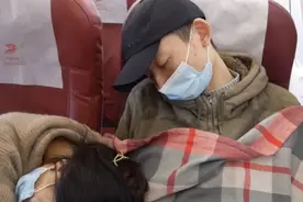 “错换人生28年”当事人​姚策去世，最后一条朋友圈：我们一家的感情从未改变图片