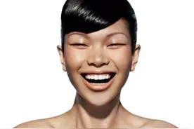 比吕燕出名早的亚洲第一名模马艳丽，被郎昆抛弃后，如今怎么样了图片