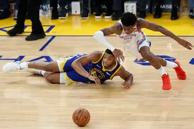 被勇士交易，拒绝出战比赛！臂展2米18！才24岁，他就打不上球？图片