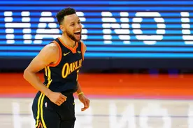 09届球星的第一份续约合同，库里4年4400万，哈登和格里芬呢？图片