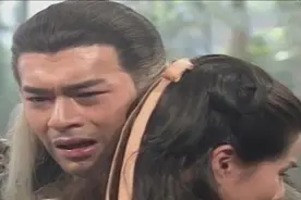 杨过是个性情中人，也一直被性情所困，那个解救他的人只有小龙女图片