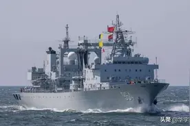 现代舰船知识060之消耗惊人的航母战斗群如何进行海上补给？图片