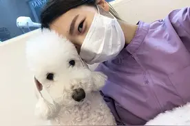 韩国美女Tony老师“换头术”爆红网络！网友：姐姐，救救我的狗头图片