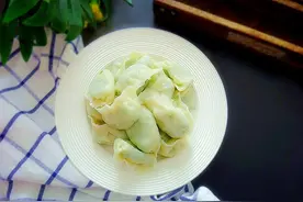 秋天了，韭菜鸡蛋馅饺子这么做，馅干爽无汁最好包，全家都爱吃图片