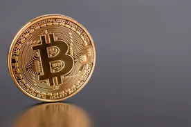 比特币大多头：下跌是暂时的，未来一年看到25万美元图片