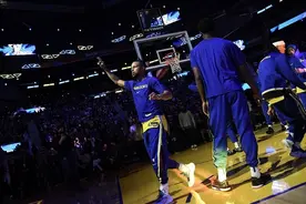 复出倒计时，克莱官宣决定！库里迎回最强拍档，联盟已经彻底变天图片