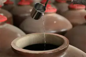 受众广大，可二锅头为什么叫做二锅头？你喝过吗？图片