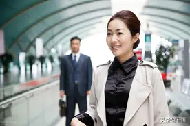 我就是那个把男人当跳板的坏女人图片