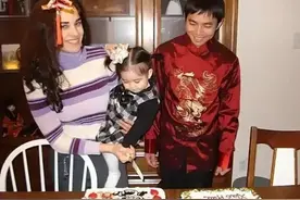 13年前，那个迎娶26岁美国女硕士的河南保安，如今过得怎么样了？图片