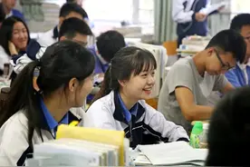 初中生“身高标准表”出炉，男孩13岁160才算合格，当心发育停止图片